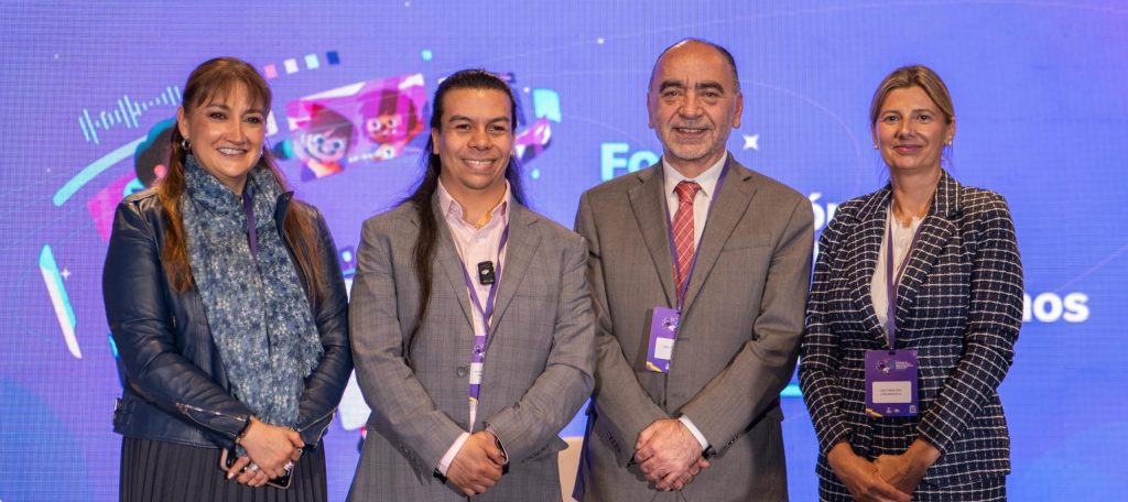 El Pacto de Estado para la protección de los Menores Digitales inspira el el Consenso Nacional de Cuidado Digital en Colombia